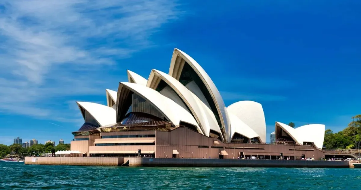 Australia Travel Guide Top Attractions and Tips