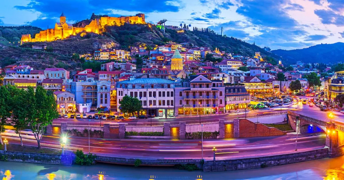 Best Places to Visit in Georgia Travel Guide
